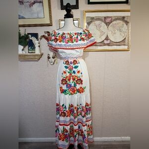 Floral Embroidered Print Maxi Dress